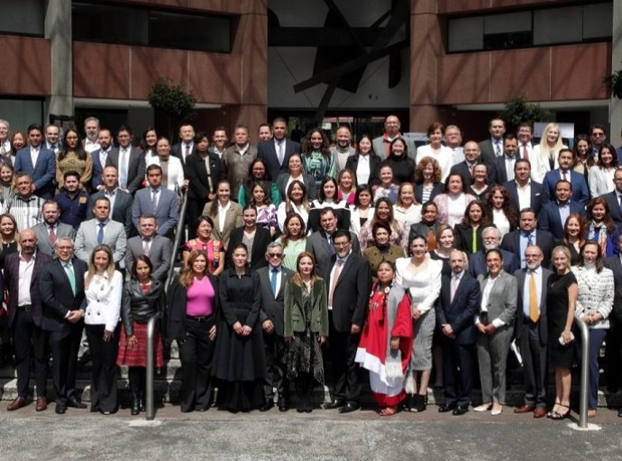 Firman Acuerdo Nacional por la Integridad Electoral